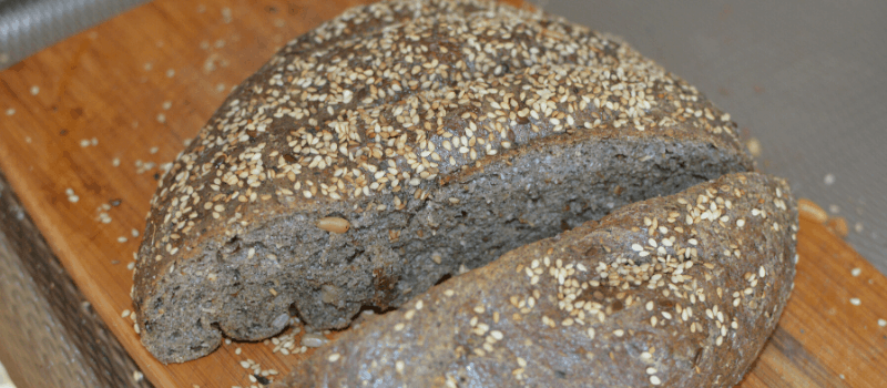 Zelf koolhydraatarm brood maken