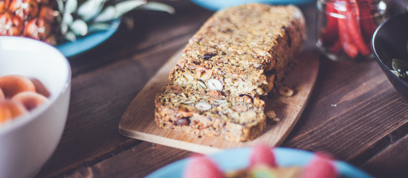 Paleo notenbrood? Dit notenbrood is perfect als tussendoortje of als snack!